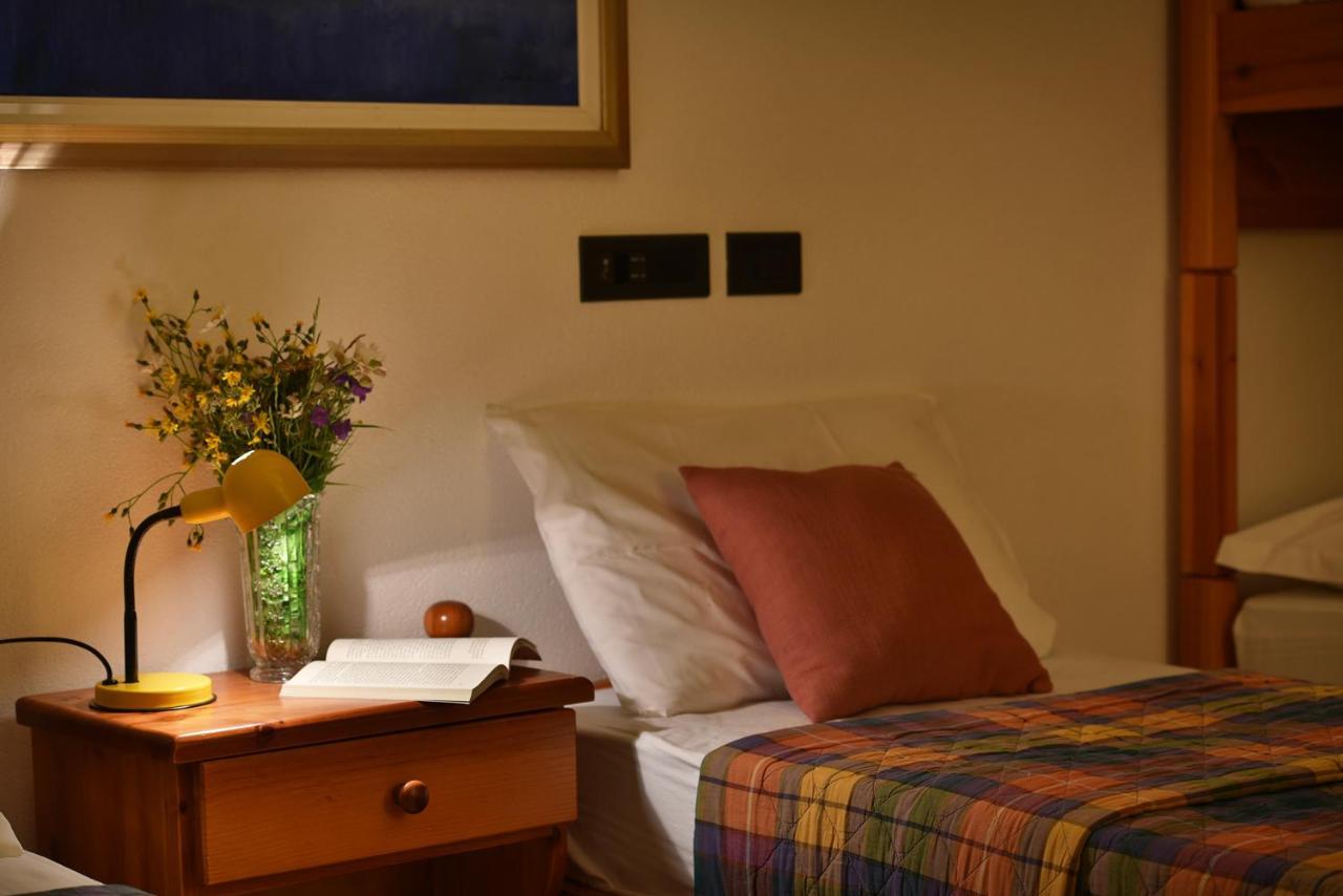 Albergo Casa Alpina San Luigi Campodolcino Bagian luar foto